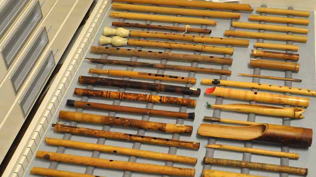 Innovative Reed Mounting in the Artifact Preservation Center