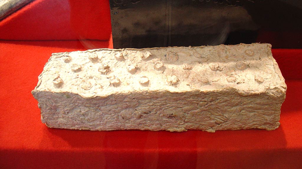 long rectangle white object made of paper