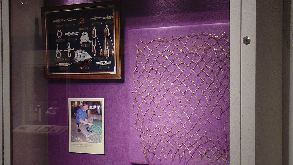 net, and miniature knots